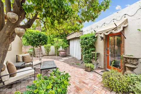 910 W Palm Ln, Phoenix, AZ 85007 photo 9