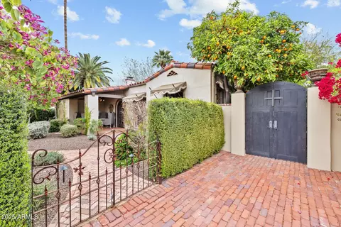 910 W Palm Ln, Phoenix, AZ 85007 photo 4