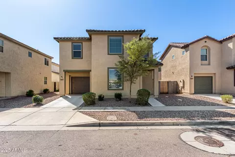 5233 W Albeniz Pl, Phoenix, AZ 85043