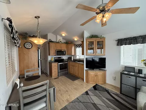 108 E Cholla Ln, Florence, AZ 85132 photo 6