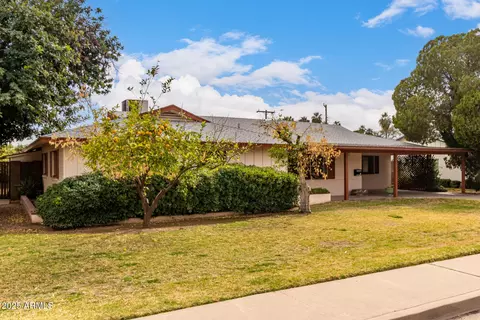 4249 E Mitchell Dr, Phoenix, AZ 85018 photo 6