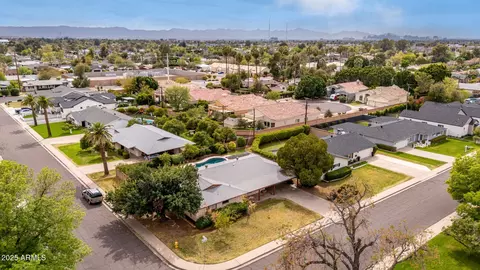 4249 E Mitchell Dr, Phoenix, AZ 85018 photo 36