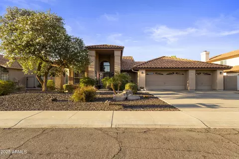 76 W Stacey Ln, Tempe, AZ 85284