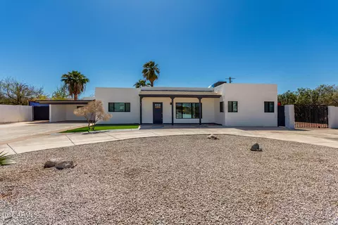 247 W Saint Charles Ave, Phoenix, AZ 85041
