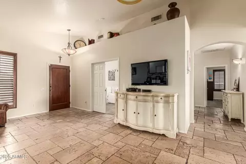 4630 E Mountain Vista Dr, Phoenix, AZ 85048 photo 9