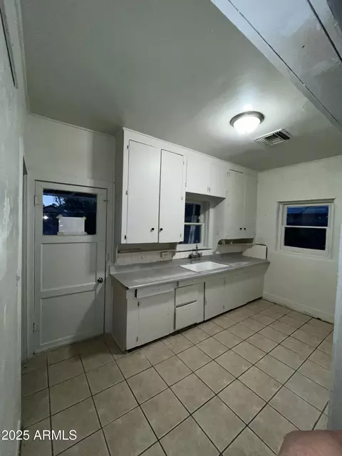 Kitchen - 110 W Washington Ave, Gilbert, AZ 85233 photo 1 of 1
