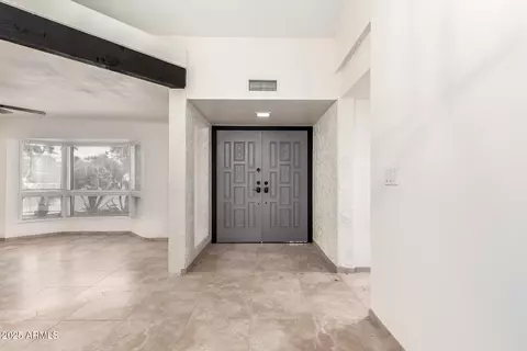 4725 E Winston Dr, Phoenix, AZ 85044 photo 7