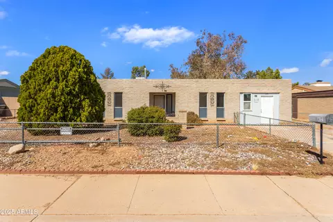 417 Meadows Dr, Sierra Vista, AZ 85635