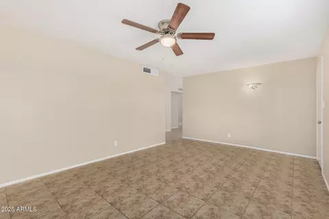 1944 E Carver Dr, Phoenix, AZ 85040 photo 11