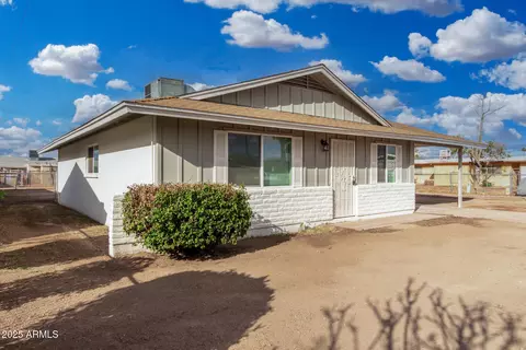 1944 E Carver Dr, Phoenix, AZ 85040 photo 4