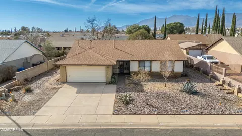 3448 E Blue Bird Dr, Sierra Vista, AZ 85635
