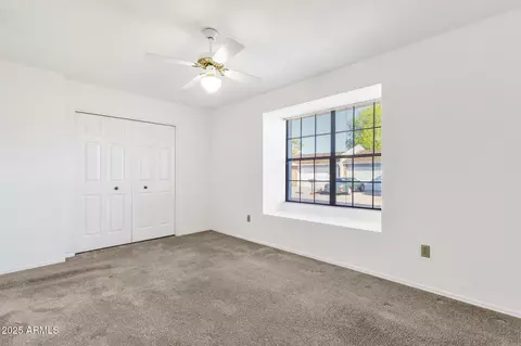 129 E Campo Bello Dr, Phoenix, AZ 85022 photo 19