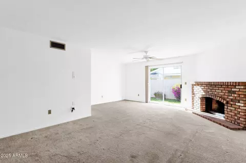 129 E Campo Bello Dr, Phoenix, AZ 85022 photo 11