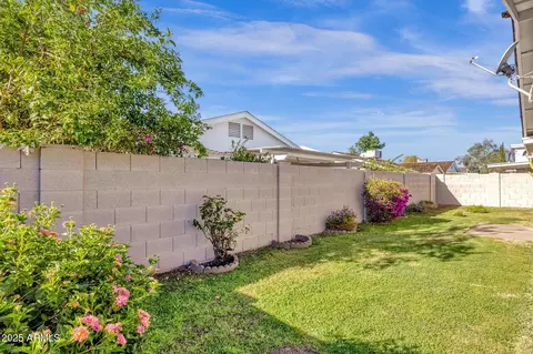 129 E Campo Bello Dr, Phoenix, AZ 85022 photo 31