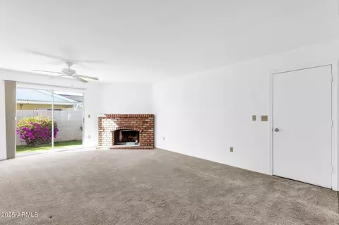 129 E Campo Bello Dr, Phoenix, AZ 85022 photo 12