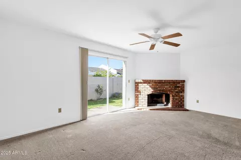 129 E Campo Bello Dr, Phoenix, AZ 85022 photo 14