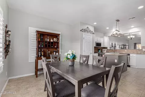 10932 E Bella Via, Mesa, AZ 85212 photo 16
