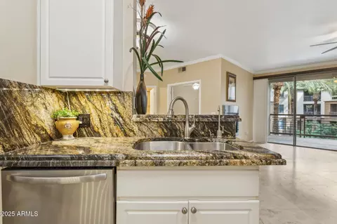1701 E Colter St #311, Phoenix, AZ 85016 photo 5