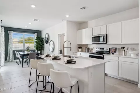 23984 W Cocopah St, Buckeye, AZ 85326