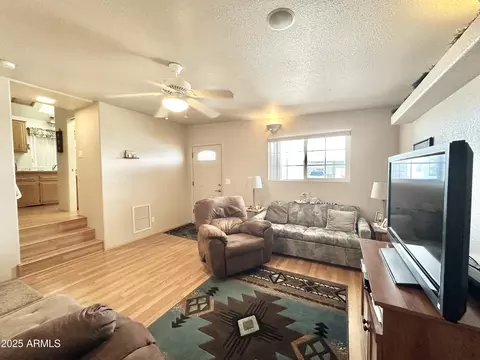 868 S Motherlode Dr, Apache Junction, AZ 85119