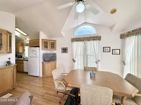 868 S Motherlode Dr, Apache Junction, AZ 85119 photo 4