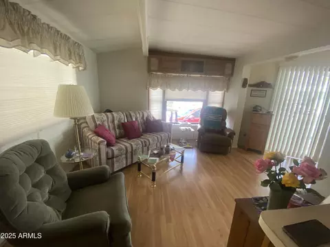 1147 S Sioux Dr, Apache Junction, AZ 85119 photo 2