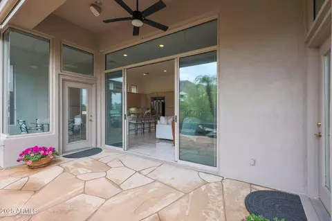 Exterior - 3120 E Squaw Peak Cir, Phoenix, AZ 85016 photo 4 of 18