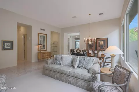 Living - 3120 E Squaw Peak Cir, Phoenix, AZ 85016 photo 1 of 6