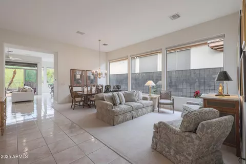 Living - 3120 E Squaw Peak Cir, Phoenix, AZ 85016 photo 3 of 6