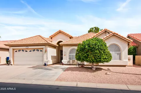 6189 S Championship Dr, Chandler, AZ 85249