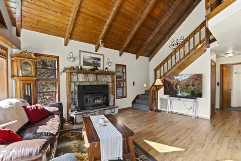 Living - 5869 E Arroyo Way, Pine, AZ 85544 photo 1 of 1