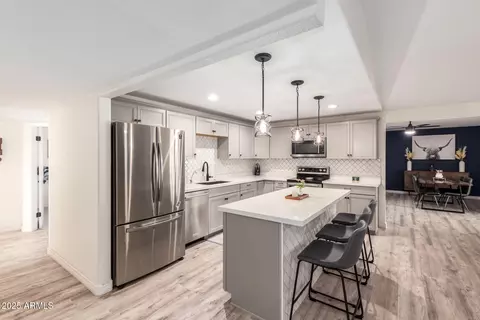 4036 E Captain Dreyfus Ave, Phoenix, AZ 85032 photo 10