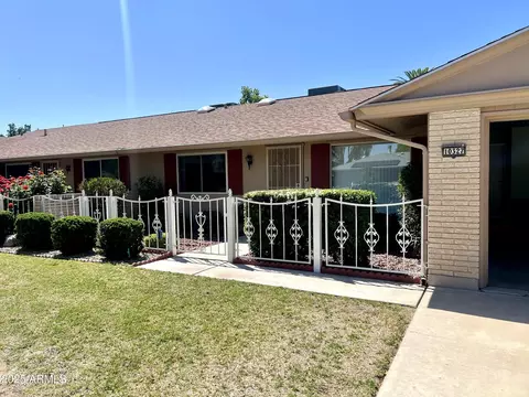 10327 W Prairie Hills Cir, Sun City, AZ 85351