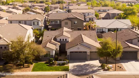 View/Area - 2443 E Ficus Way, Gilbert, AZ 85298 photo 2 of 4