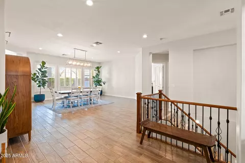 Dining - 2443 E Ficus Way, Gilbert, AZ 85298 photo 2 of 3
