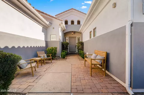 Exterior - 2443 E Ficus Way, Gilbert, AZ 85298 photo 4 of 8