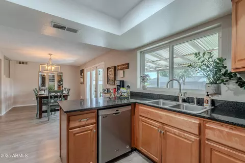 3557 E Helena Dr, Phoenix, AZ 85032 photo 11