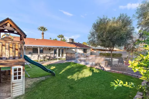 3557 E Helena Dr, Phoenix, AZ 85032 photo 23