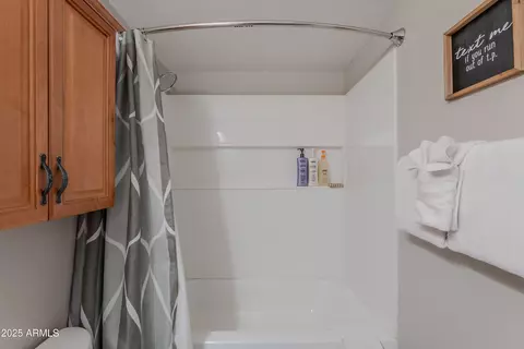 3557 E Helena Dr, Phoenix, AZ 85032 photo 19