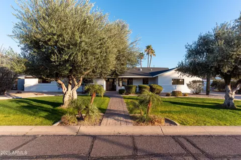 4131 E San Miguel Ave, Phoenix, AZ 85018 photo 2