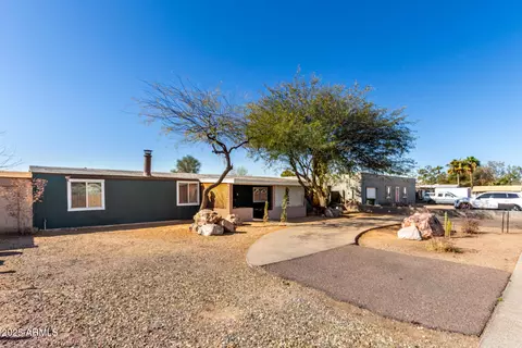 2939 E Paradise Ln, Phoenix, AZ 85032 photo 6