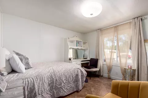 2939 E Paradise Ln, Phoenix, AZ 85032 photo 14