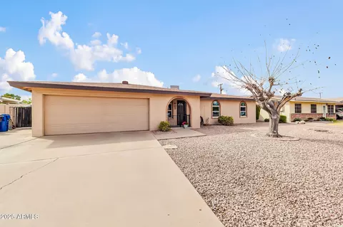 902 S S Spur, Mesa, AZ 85204