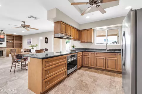 902 S S Spur, Mesa, AZ 85204 photo 10