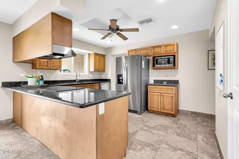 902 S S Spur, Mesa, AZ 85204 photo 11
