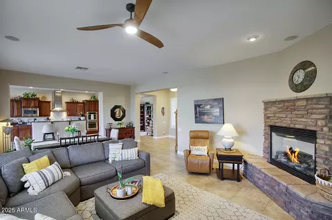 25608 N 55th Dr, Phoenix, AZ 85083 photo 9