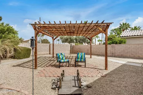 Exterior - 4518 E Aspen Way, Gilbert, AZ 85234 photo 5 of 6