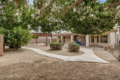 Exterior - 4518 E Aspen Way, Gilbert, AZ 85234 photo 6 of 6
