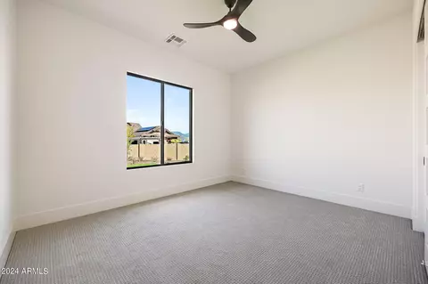 Bedroom - 610 E Woburn Ln, Phoenix, AZ 85085 photo 5 of 10