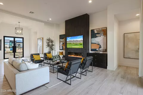 Living - 610 E Woburn Ln, Phoenix, AZ 85085 photo 1 of 4
